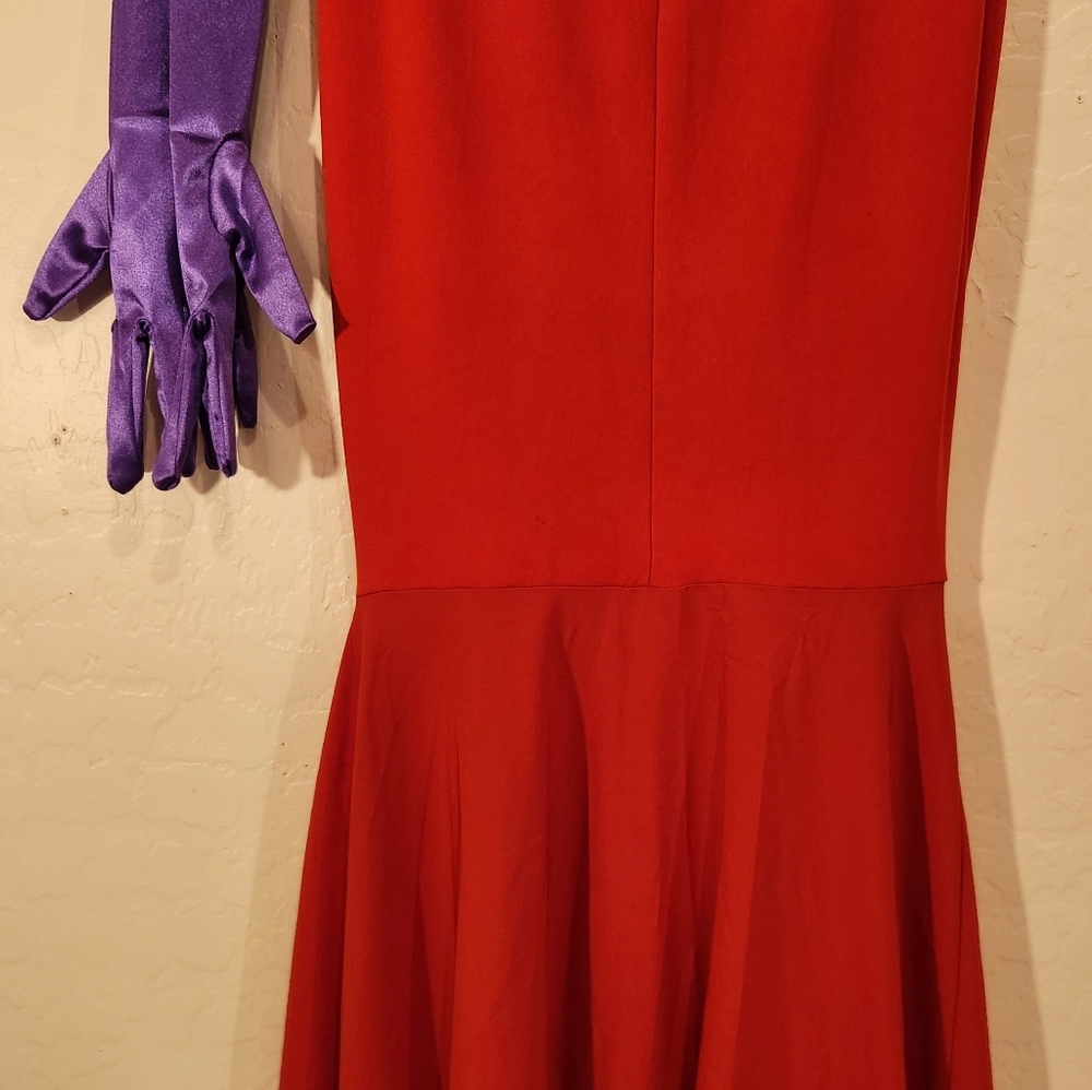 Jessica Rabbit Costume - Picture 7 of 11